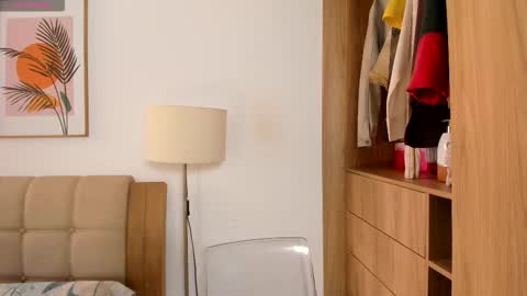 Soy Ash online show from 5, 12, 2025