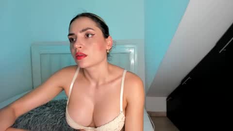 Snapshot of ashley_blair chatting on 13, 2, 2025 ashley_blair online show from 13, 2, 2025
