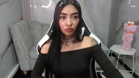 Snapshot of ashley_blum_v chatting on 3, 10, 2025 ashley_blum_v online show from 3, 10, 2025