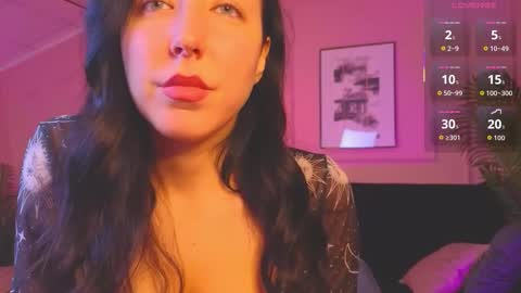 Ashley online show from 29, 11, 2025