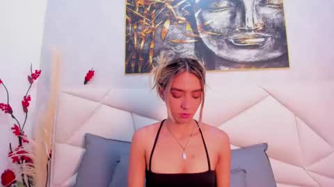 Snapshot of ashley_miller26 chatting on 2, 3, 2025 ashley_miller26 online show from 2, 3, 2025