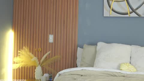  Ashley  online show from 3, 2, 2025