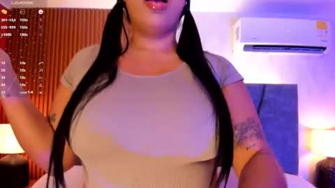 Sara Smith online show from 21, 11, 2025