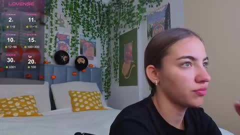 Ashle online show from 4, 11, 2025