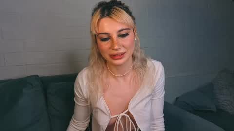 Ashley online show from 28, 3, 2026