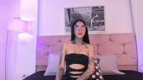 ashley_white07 online show from 2, 7, 2026