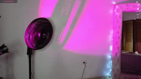 CAMILA online show from 25, 10, 2025