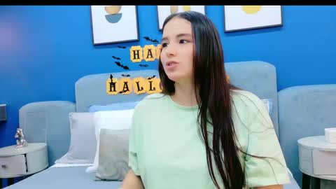 Ashley Evans online show from 27, 10, 2025