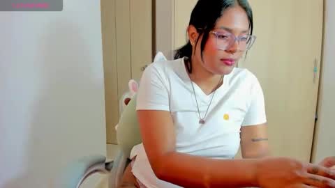 Ashley  online show from 29, 4, 2026