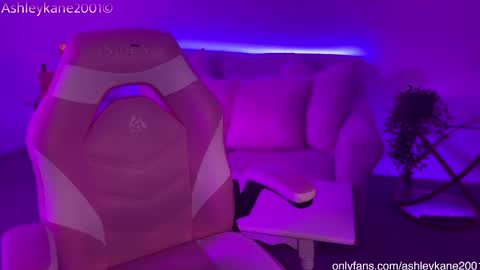 Ashley online show from 5, 3, 2025