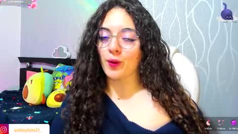 .. Ashley .. online show from 27, 9, 2025