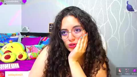 .. Ashley .. online show from 20, 12, 2025