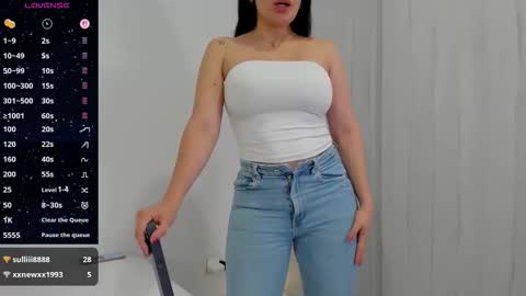 Ashley knight online show from 18, 10, 2025