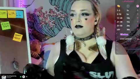 AshleyQT online show from 9, 9, 2025