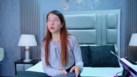 AshleyRoberh online show from 17, 1, 2026