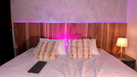 Ashley Santoss online show from 24, 9, 2025