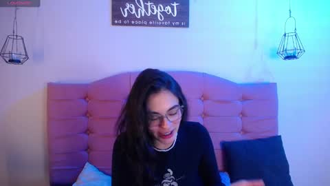 kylie online show from 8, 3, 2025