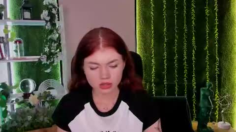 Snapshot of ashli_bright chatting on 5, 8, 2026 Ashli online show from 5, 8, 2026