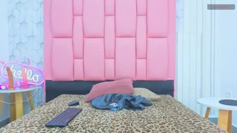 ashlleyray online show from 16, 3, 2026