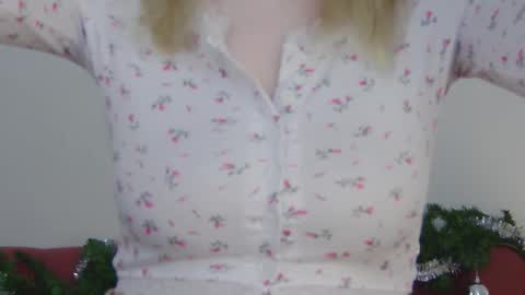 ashly_cherry online show from 2, 12, 2025