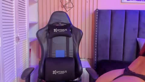 ashlye_miller_ online show from 22, 12, 2024