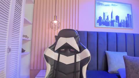 ashlye_miller_ online show from 21, 11, 2025