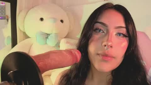 Snapshot of ashlynnlowe_ chatting on 1, 5, 2026 Ash online show from 1, 5, 2026