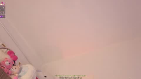 Snapshot of ashlynnlowe_ chatting on 9, 7, 2026 Ash online show from 9, 7, 2026