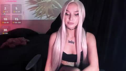 Snapshot of ashmila chatting on 3, 7, 2026 Mila online show from 3, 7, 2026
