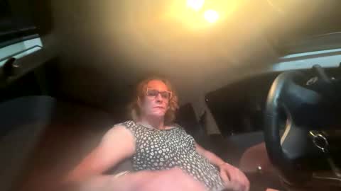 ashmomo online show from 12, 9, 2025