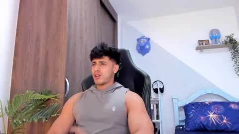 Snapshot of ashton_coleman_ chatting on 19, 1, 2025 my name real is camilo online show from 19, 1, 2025