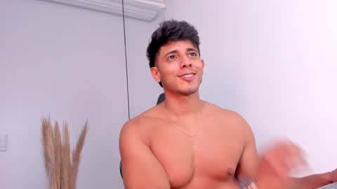 Snapshot of ashton_coleman_ chatting on 24, 2, 2025 my name real is camilo online show from 24, 2, 2025