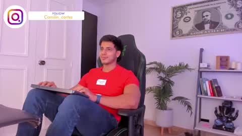 Snapshot of ashton_coleman_ chatting on 24, 9, 2025 my name real is camilo online show from 24, 9, 2025