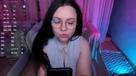 Your girlfriend online show from 5, 7, 2026