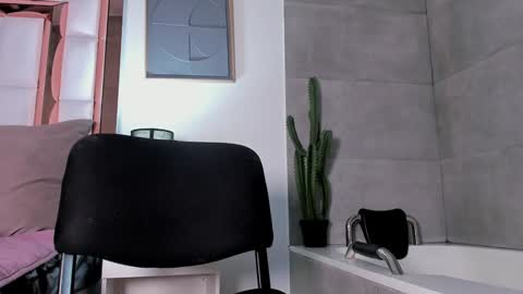 PAO   online show from 17, 1, 2025