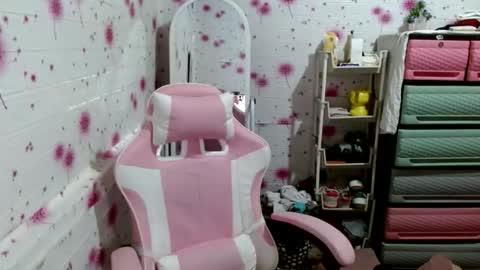 Snapshot of asian_ashxxx chatting on 4, 10, 2025 ashxxxxx online show from 4, 10, 2025