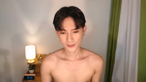 Snapshot of asian_cutiebaexx chatting on 24, 4, 2026 Pat online show from 24, 4, 2026