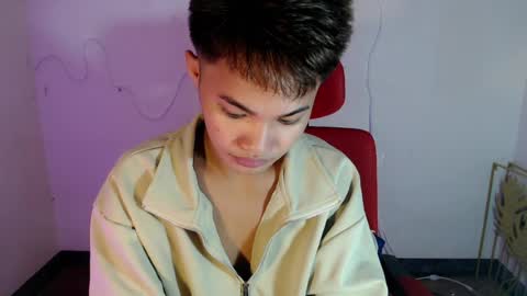 asian_lover05 online show from 10, 7, 2026
