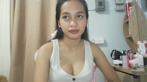 asian_trish online show from 17, 10, 2025