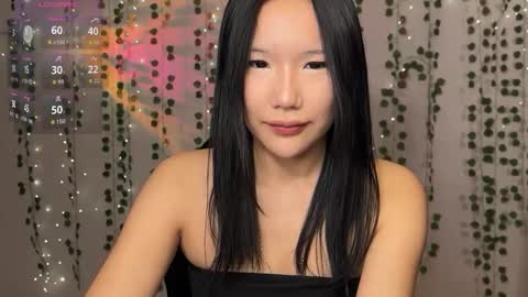 Snapshot of asian_vi chatting on 18, 1, 2026 My name Vi online show from 18, 1, 2026