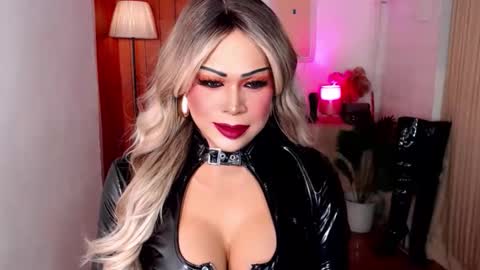 Snapshot of asianassetxxx chatting on 1, 10, 2025 nicole online show from 1, 10, 2025