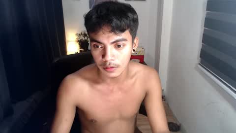 Snapshot of asianboyhunt chatting on 12, 12, 2024 Fev online show from 12, 12, 2024