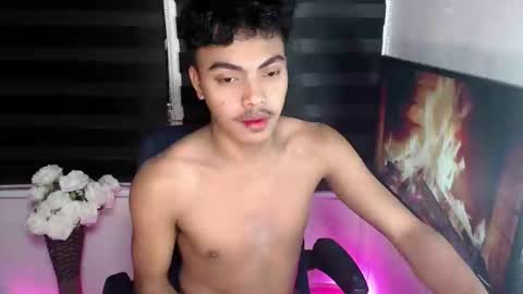 Snapshot of asianboyhunt chatting on 10, 2, 2025 Fev online show from 10, 2, 2025