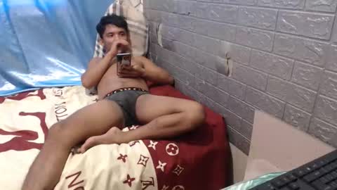 Snapshot of asianbutler69 chatting on 29, 11, 2025 LUKEY online show from 29, 11, 2025