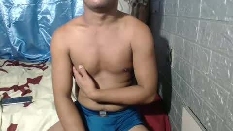 Snapshot of asianbutler69 chatting on 30, 11, 2025 LUKEY online show from 30, 11, 2025