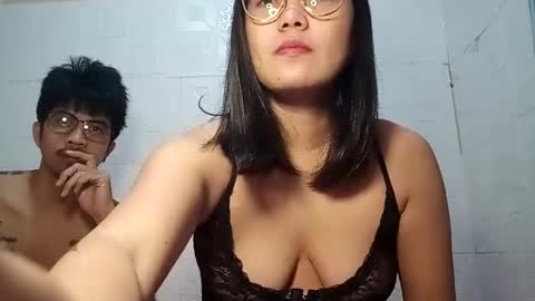 Snapshot of asiancoupleph chatting on 18, 12, 2024 asiancoupleph online show from 18, 12, 2024