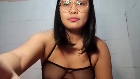 Snapshot of asiancoupleph chatting on 27, 12, 2024 asiancoupleph online show from 27, 12, 2024