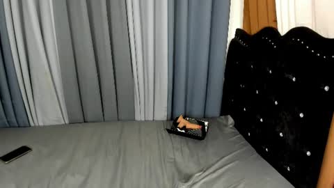asiancumlove_luna4u online show from 6, 7, 2026