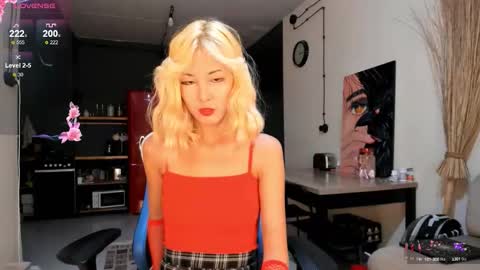 Snapshot of asiangirll chatting on 25, 9, 2025 my real name is Nana online show from 25, 9, 2025
