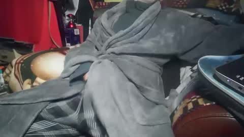 Snapshot of asianlooker chatting on 20, 12, 2024 John online show from 20, 12, 2024